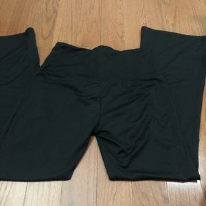 Amazon Flare Leggings